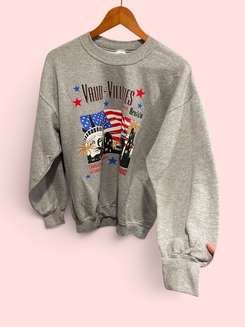 Gym gray Y2K distressed sweatshirt NY theater Vaud-Villities music nostalgia